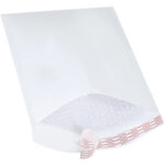 9 1/2 x 14 1/2" White #4 Self-Seal Bubble Mailers